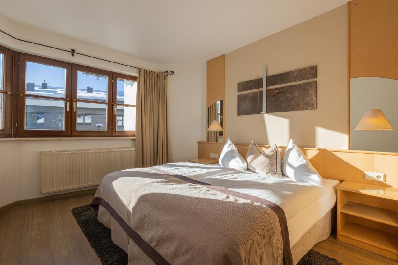 Hotel Central Seefeld in Tirol Extérieur photo