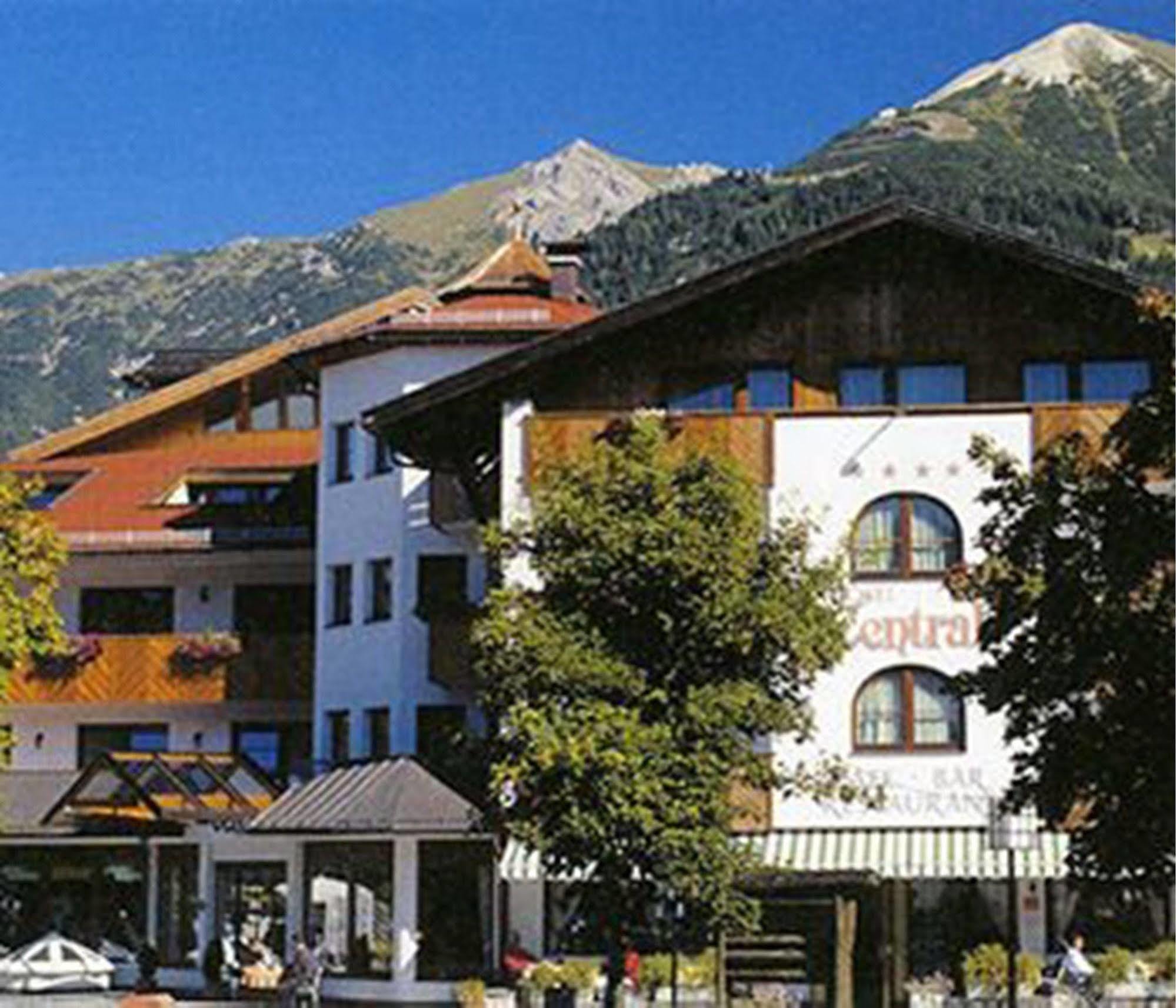 Hotel Central Seefeld in Tirol Extérieur photo