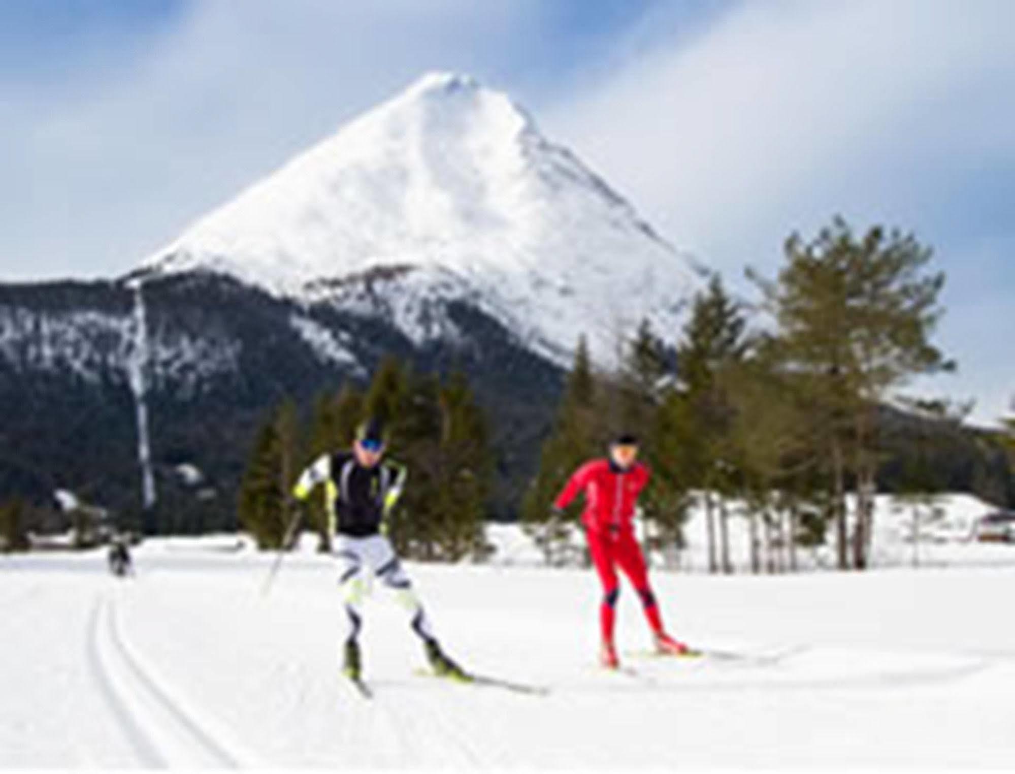 Hotel Central Seefeld in Tirol Extérieur photo